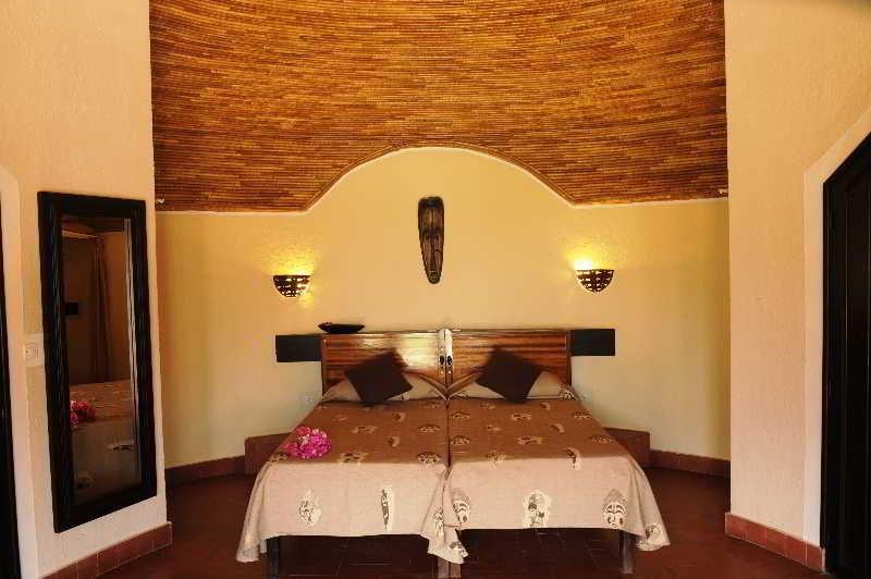 Lodge Du Delta Niominka Dinouar ภายนอก รูปภาพ